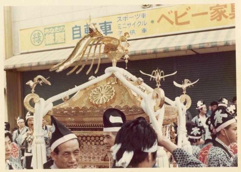 ��{�АV���T