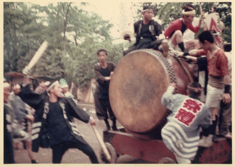 ��{�Б���