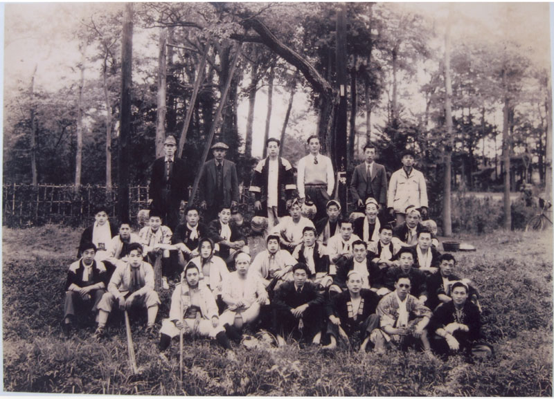 ��{�Б��ۍu��